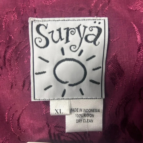 Surya Burgundy Red & Black Beaded Sequin Floral Embroidered Vest Top Waistcoat - Picture 7 of 8